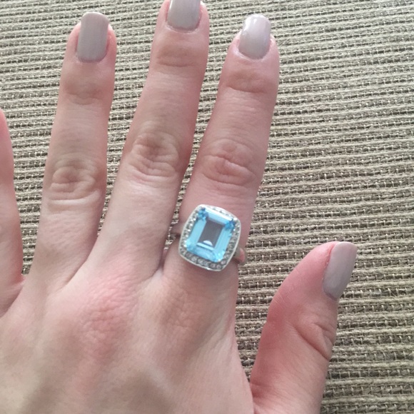 Blue topaz sterling ring - Picture 6 of 7